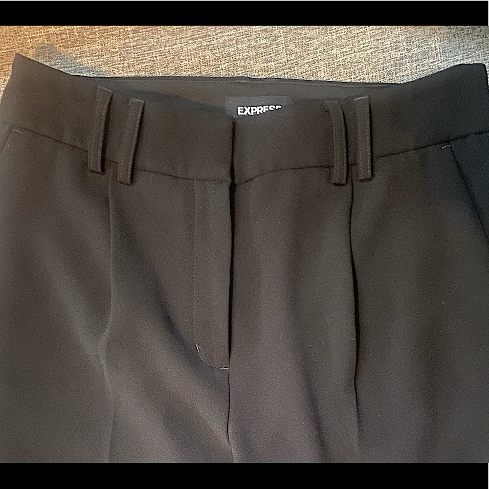 Women’s Dress Pants ~ Express 4R